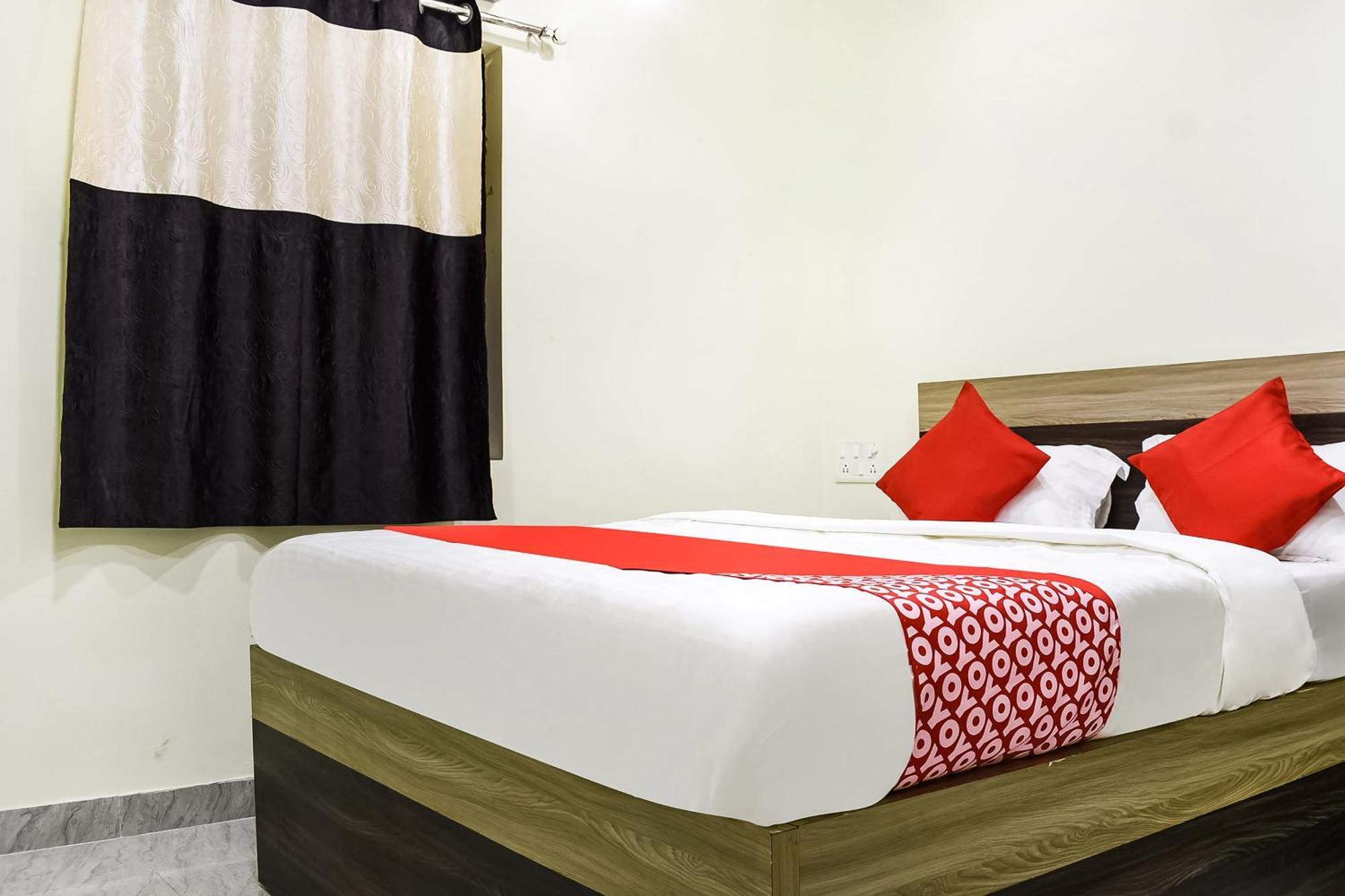 Hotel O S&H Residency Khandagiri Exterior photo
